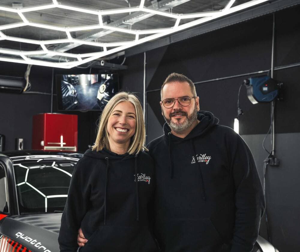Martijn en Shirley, eigenaren van Hartley Car Care in Waalre