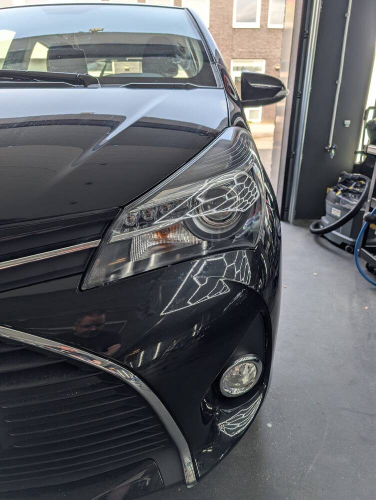 Koplampen Polijsten Toyota Yaris Weer Als Nieuw – Onze Aanpak bij Hartley Car Care
