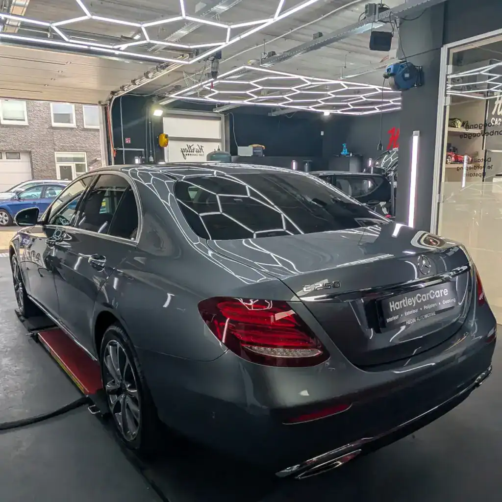 Mercedes weer helemaal terug in zijn glans! – foto 4