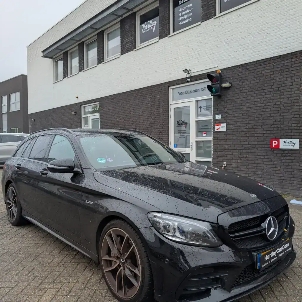 Wat een glans op deze Mercedes-AMG C43! – foto 3