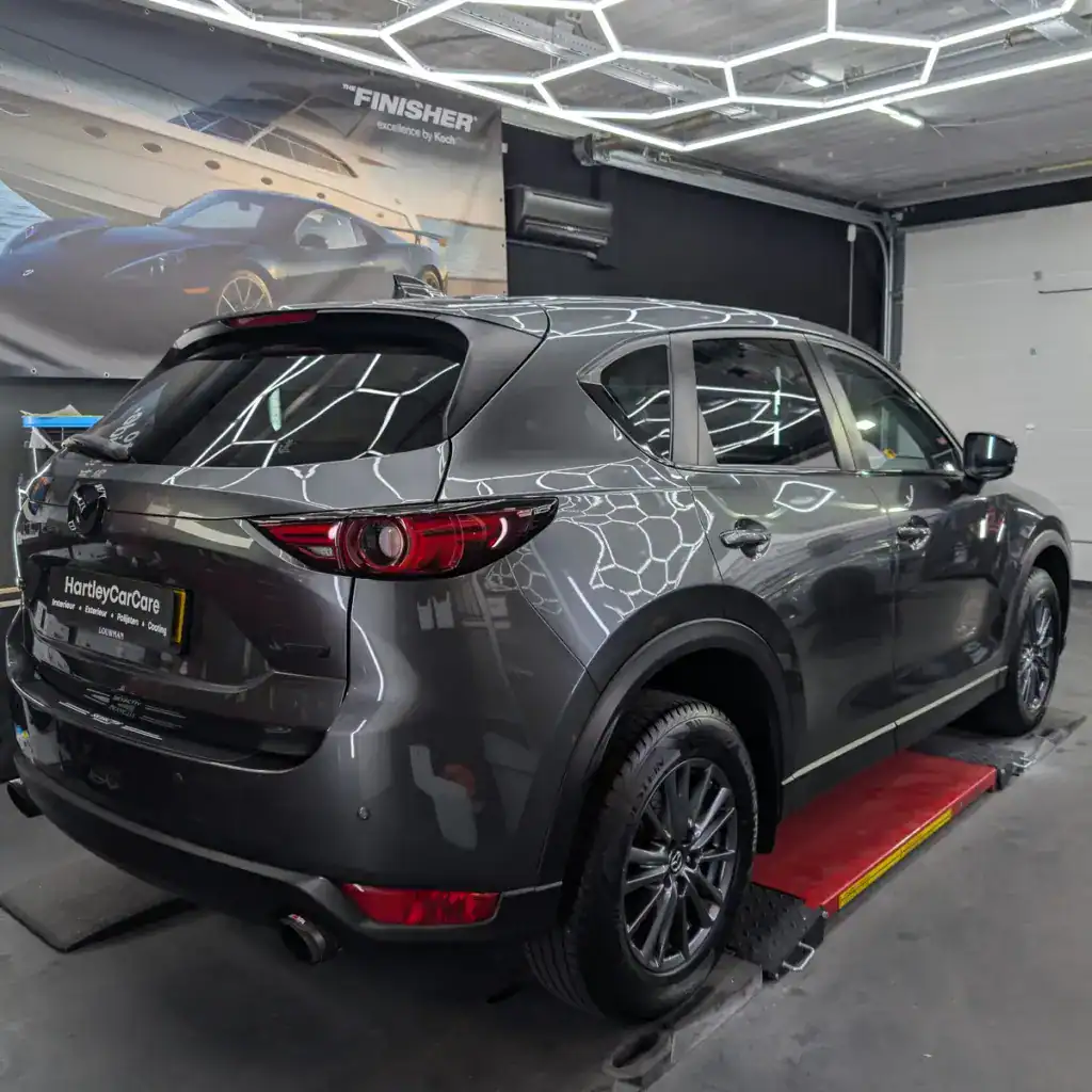 Mazda CX-5 – Polijsten, deukjes verwijderen & interieurreiniging – foto 1